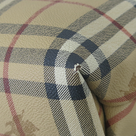 Burberry(������) Ŭ���� üũ PVC ��Ʈ�� [���빮��] �̹���4 - ���̺��� �߰���ǰ