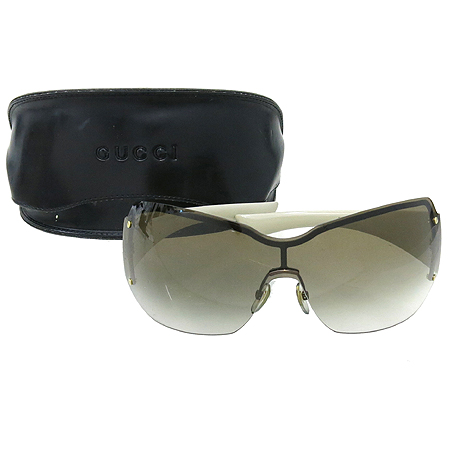 ����  ���۶�