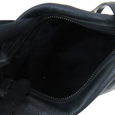 Gucci(����) 101333 Ŭ���� �������� ��Ʈ�� ����� �̹���5 - ���̺��� �߰���ǰ