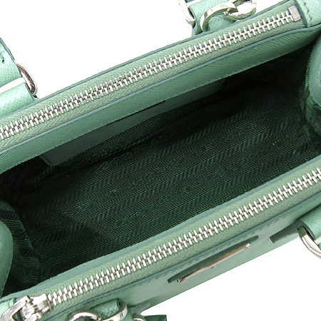 Prada(�����) 1BH907 SAFFIANO LUX �̴� ��Ʈ�� + ũ�ν� ��Ʈ�� �̹���6 - ���̺��� �߰���ǰ