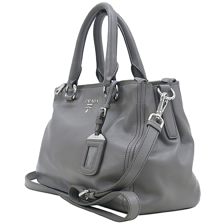 Prada(�����) BN2866 �׷��� SOFT CALF(�۾��� ����) ��Ʈ��+��� ��Ʈ�� �̹���3 - ���̺��� �߰���ǰ