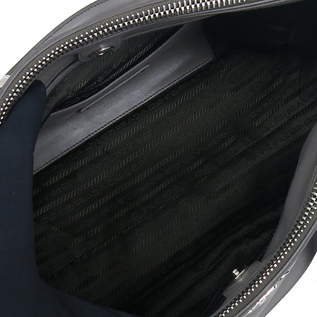 Prada(�����) BN2866 �׷��� SOFT CALF(�۾��� ����) ��Ʈ��+��� ��Ʈ�� �̹���6 - ���̺��� �߰���ǰ