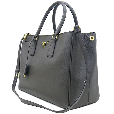 Prada(�����) BN2274 ����ΰ� SAFFIANO LUX ���ǾƳ� ���� �׷��� �÷� ��Ʈ�� + �����Ʈ�� �̹���2 - ���̺��� �߰���ǰ