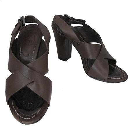 �ƽ�  ����