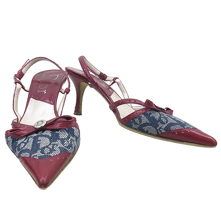 ���  ����