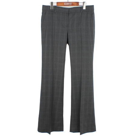 ��  ����