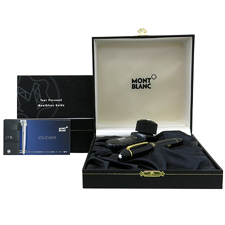 ������  ������