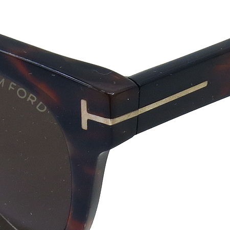 TOMFORD(������) TF211 ȣ�� ���� ���۶� �̹���4 - ���̺��� �߰���ǰ