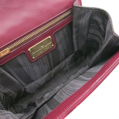 Ferragamo(��󰡸�) 21 E137 ���� ���� ���� ü�� �̴� ũ�ν��� [��õ��] �̹���5 - ���̺��� �߰���ǰ