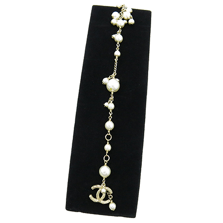 ����  ����