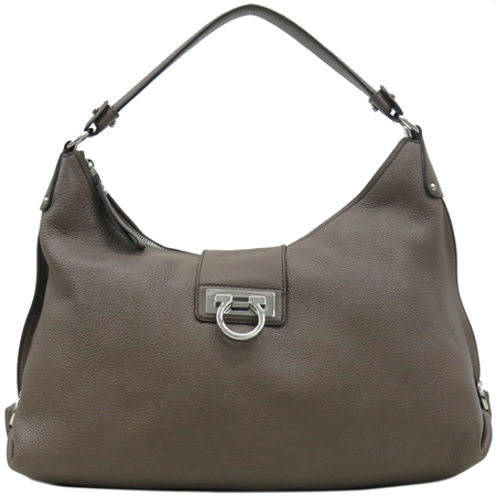 ��󰡸� �Ĵϻ� ��ġ�� ����� 