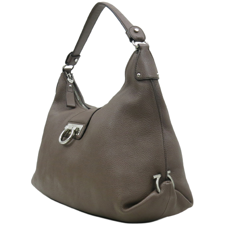 Ferragamo(��󰡸�) 21 D757 ���� ���� �Ĵϻ� M������ ȣ�� ����� �̹���2 - ���̺��� �߰���ǰ