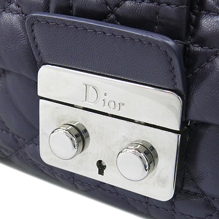Dior(ũ����î���) ���� ����Ų ���� ��� ���� ����ü�� ����� �̹���4 - ���̺��� �߰���ǰ