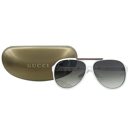 ����  ���۶�