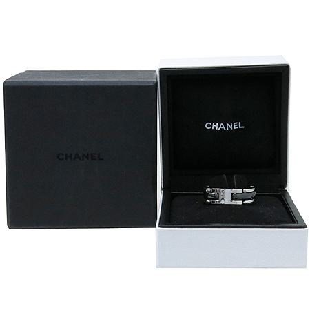 ����  ����