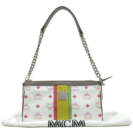 ������  �����