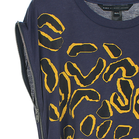 Marc by Marc Jacobs(��ũ���̸�ũ�����߽�) �μҸ� ���ǽ� �̹���3 - ���̺��� �߰���ǰ