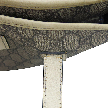 Gucci(����) 211138 GG�ΰ� PVC ȭ��Ʈ���� Ʈ���� ���� ����� [���빮��] �̹���4 - ���̺��� �߰���ǰ