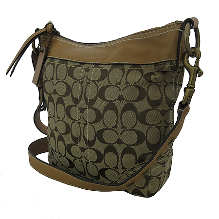 Coach(��ġ) 10402 �ñ׳�ó ���� ȥ�� ũ�ν��� [���빮��] �̹���3 - ���̺��� �߰���ǰ