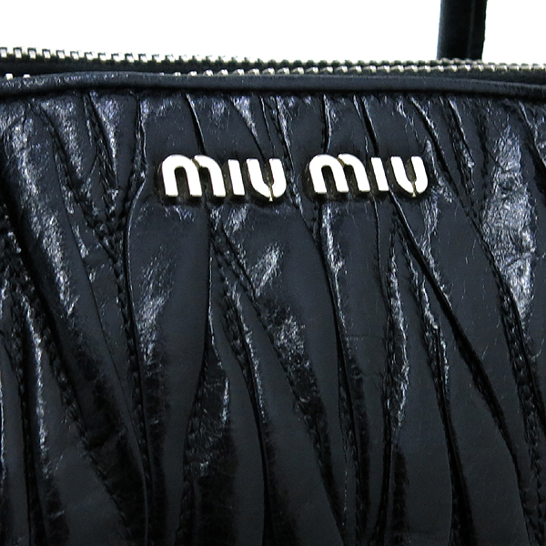 MiuMiu(�̿�̿�) ���� �÷� ���� MATELASSE (��Ʈ���) ��Ʈ�� + ��� ��Ʈ�� �̹���4 - ���̺��� �߰���ǰ