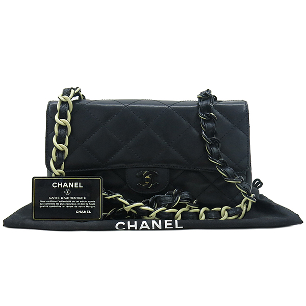 Chanel()   Ʈ ΰ   öƽ ü  ȥ 