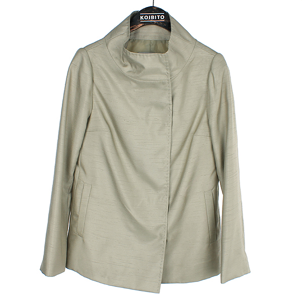 �����  ����