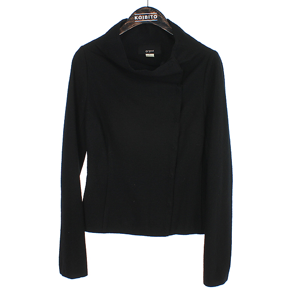 �����  ����