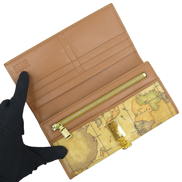 ALVIERO MARTINI(�˺񿡷� ����Ƽ��) �ΰ� PVC ������ �̹���4 - ���̺��� �߰���ǰ