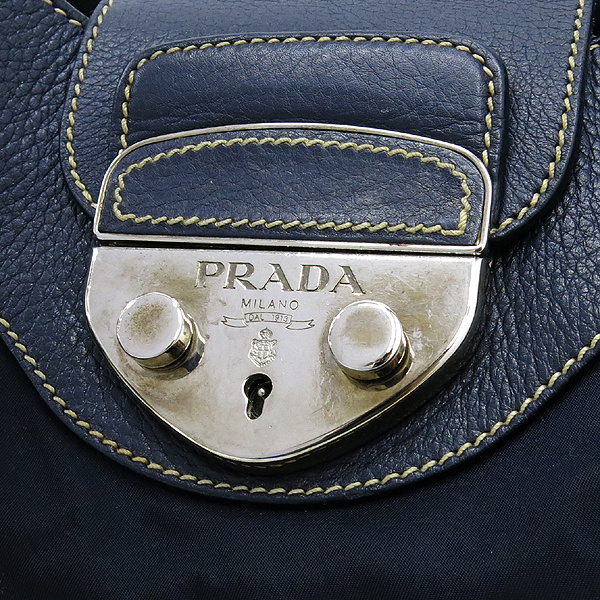 Prada(�����) ���̺� �÷� �к긯 ����� �̹���4 - ���̺��� �߰���ǰ
