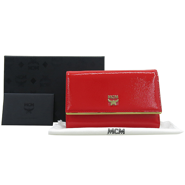 ������  ������