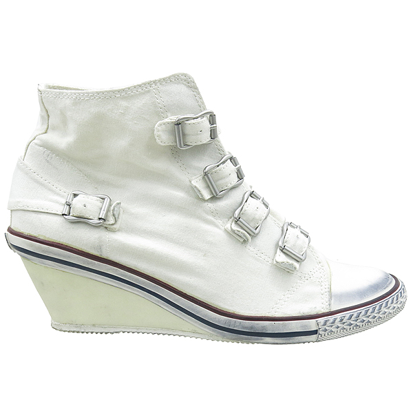 Ash(�ƽ�) ȭ��Ʈ ������ ���Ͼ� ������ ����Ŀ�� �̹���3 - ���̺��� �߰���ǰ