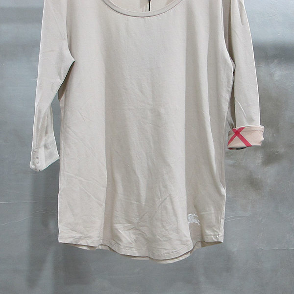 Burberry(������) 3847412 ������ ������ ĥ�� Ƽ [��õ��] �̹���3 - ���̺��� �߰���ǰ