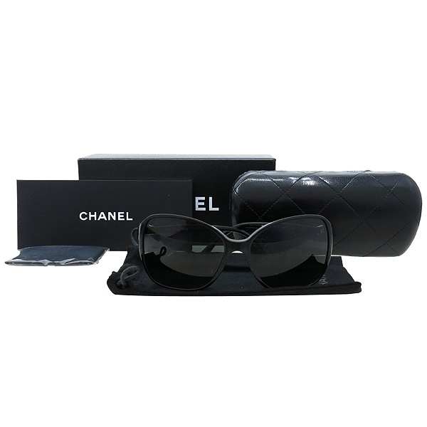 ����  ���۶�