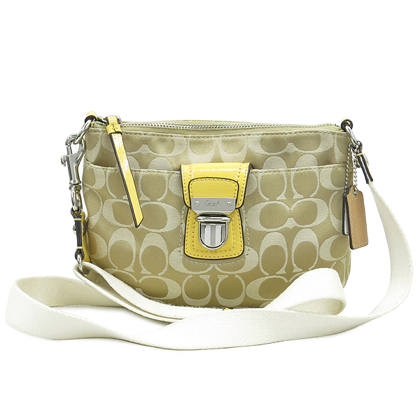 Coach(��ġ) �ñ״�ó �к긯 ũ�ν��� �̹���2 - ���̺��� �߰���ǰ