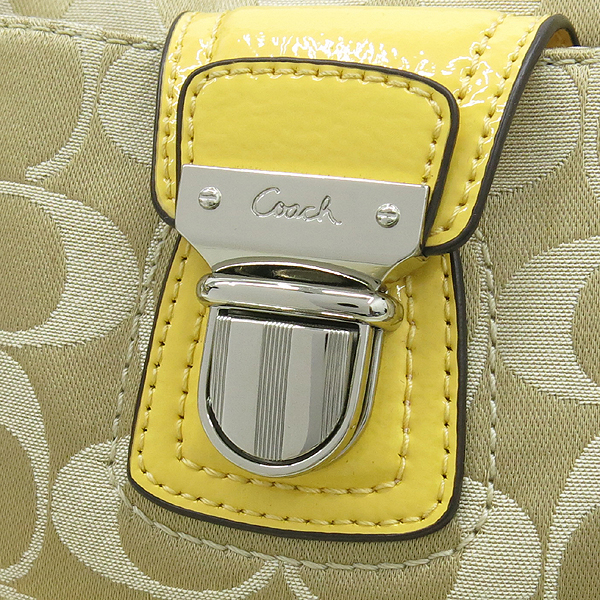 Coach(��ġ) �ñ״�ó �к긯 ũ�ν��� �̹���4 - ���̺��� �߰���ǰ