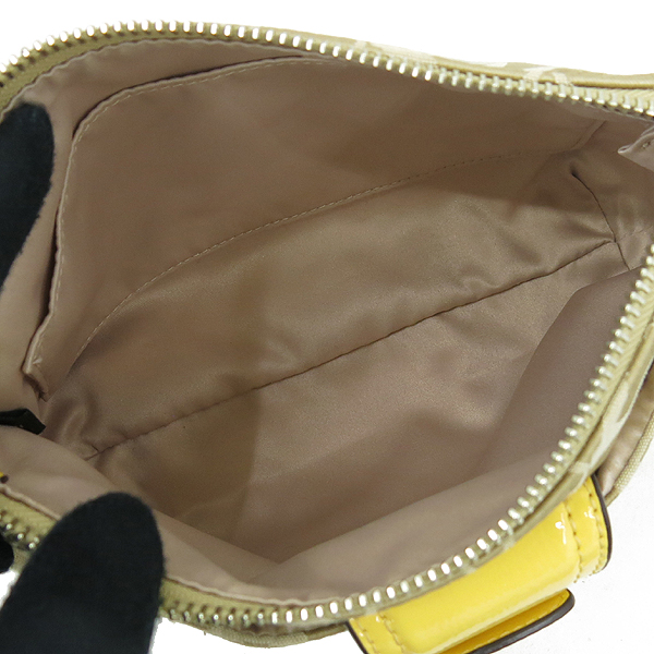 Coach(��ġ) �ñ״�ó �к긯 ũ�ν��� �̹���5 - ���̺��� �߰���ǰ