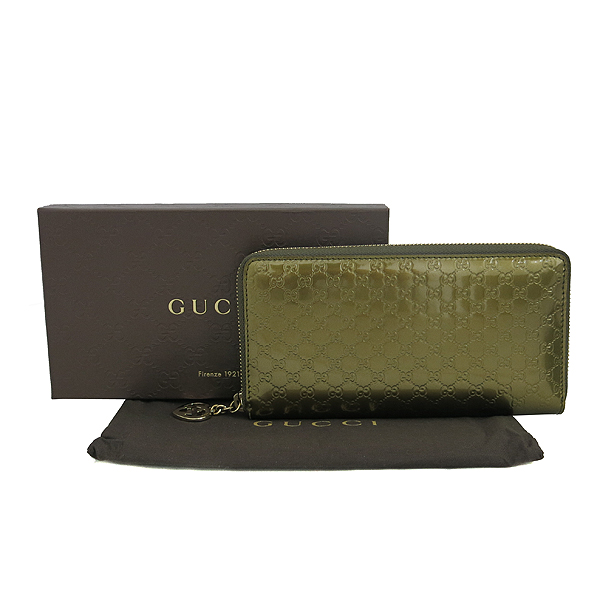 ����  ������