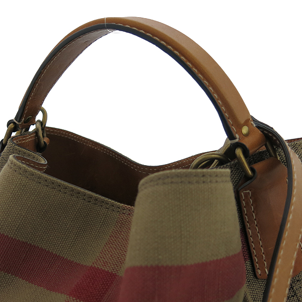 Burberry(������) SUSANNA ���ܳ� �Ͽ콺üũ �к긯 ȣ�� 2WAY + ���� �Ŀ�ġ [���빮��] �̹���4 - ���̺��� �߰���ǰ