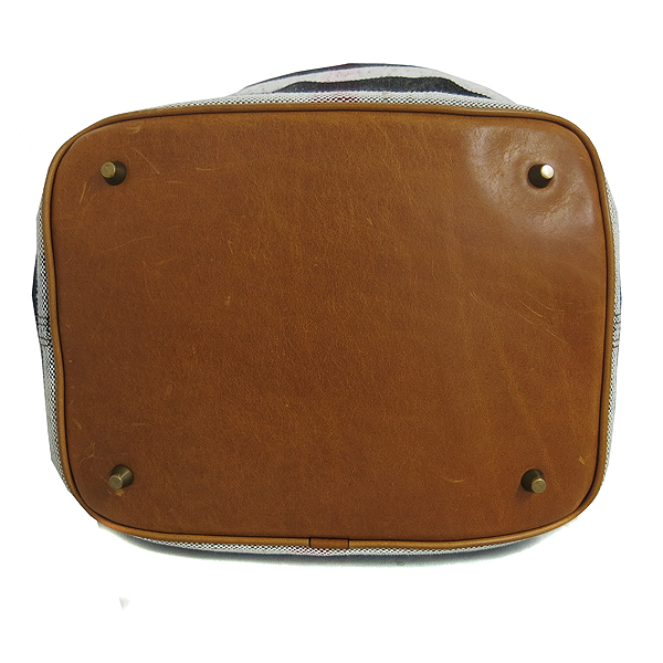 Burberry(������) SUSANNA ���ܳ� �Ͽ콺üũ �к긯 ȣ�� 2WAY + ���� �Ŀ�ġ [���빮��] �̹���5 - ���̺��� �߰���ǰ