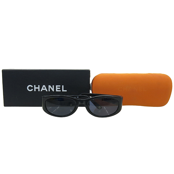 ����  ���۶�