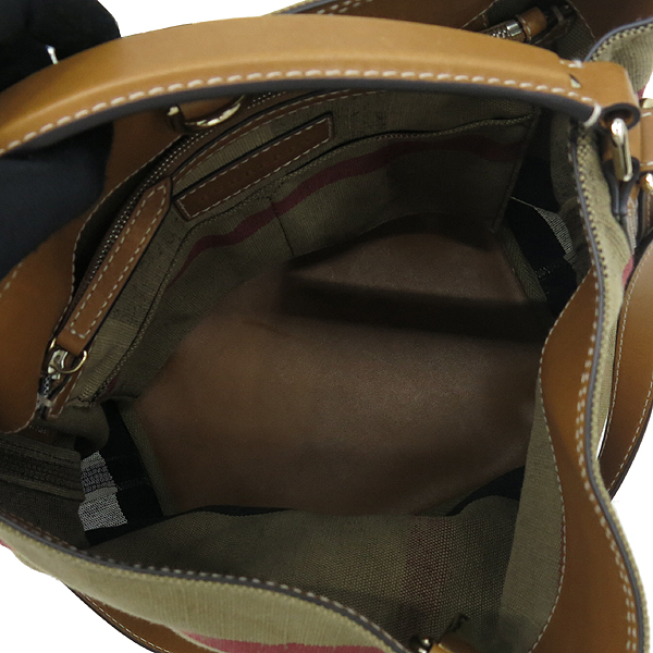 Burberry(������) 38982841 SUSANNA BIN(���ܳ�) �Ͽ콺 üũ �к긯 ȣ�� 2WAY + ���� �Ŀ�ġ �̹���3 - ���̺��� �߰���ǰ