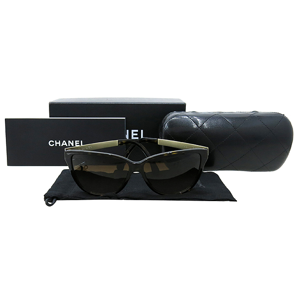 ����  ���۶�