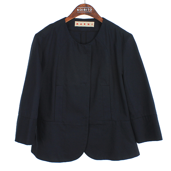 ������  ����