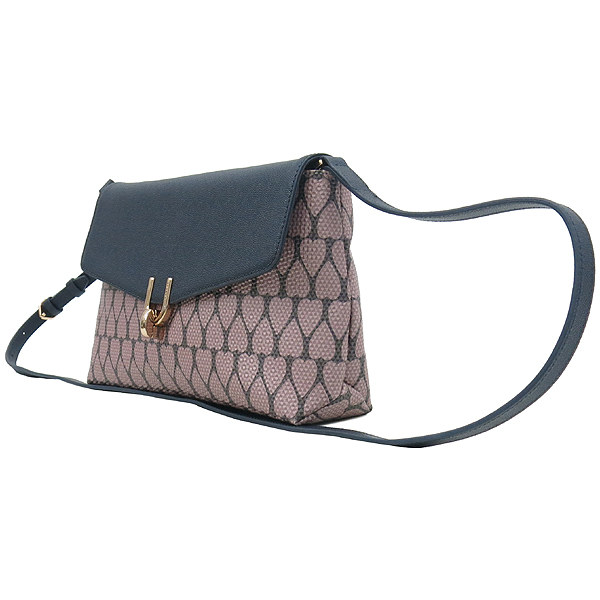 LOVCAT(����Ĺ) �� ��Ʈ�ΰ� ���̺񷹴� �÷� ũ�ν��� �̹���2 - ���̺��� �߰���ǰ