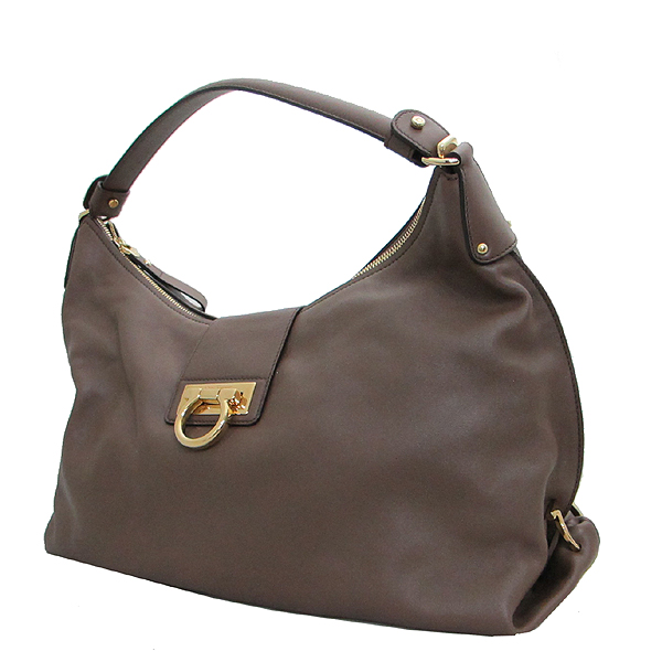 Ferragamo(��󰡸�) 21 D757 ���� ���� �Ĵϻ� M������ ȣ�� ����� [��õ��] �̹���3 - ���̺��� �߰���ǰ