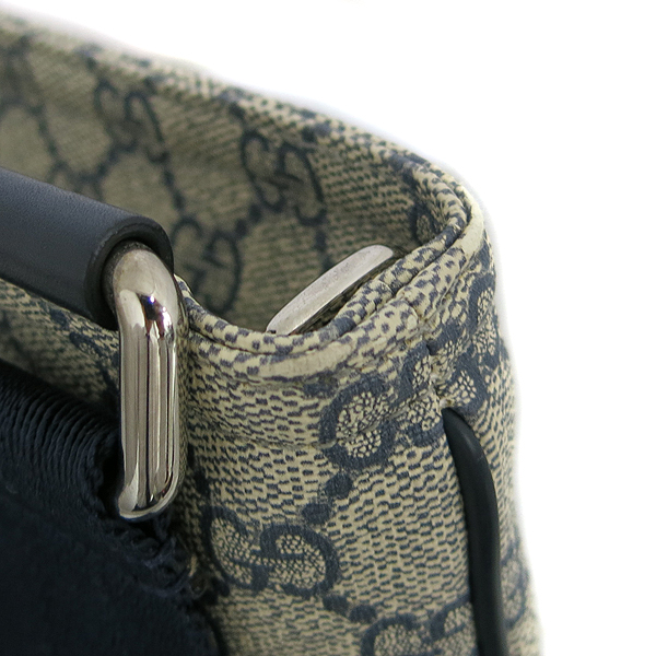 Gucci(����) 201446 GG �ΰ� PVC ũ�ν��� [���빮��] �̹���4 - ���̺��� �߰���ǰ