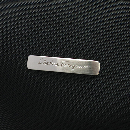 Ferragamo(��󰡸�) 24 7241 ���� �ΰ� �к긯 2WAY[��õ ������] �̹���3 - ���̺��� �߰���ǰ