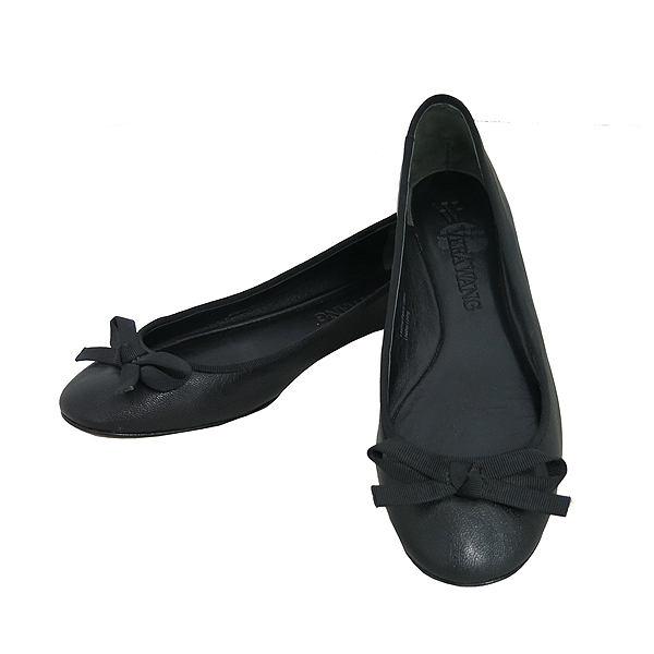 �����  ����