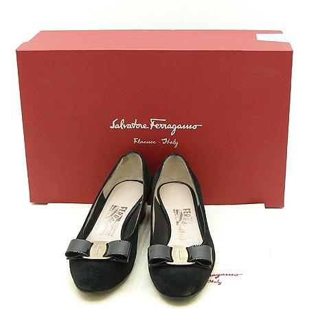 Ferragamo(��󰡸�) ���� �ΰ� �ٶ� ��� �����̵� ������ ���� �̹���2 - ���̺��� �߰���ǰ