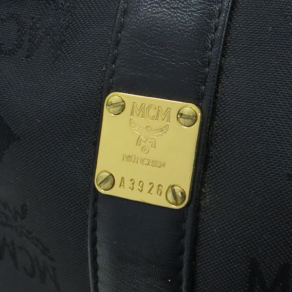 MCM(������) ���佺 ���� ĵ���� ���� ����ΰ� ����� ũ�ν��� �̹���3 - ���̺��� �߰���ǰ